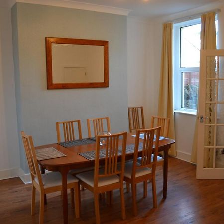 Entire 3 Bedroom House Near Caerphilly Station ภายนอก รูปภาพ